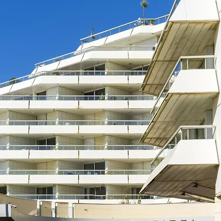 Miramar Apartment
